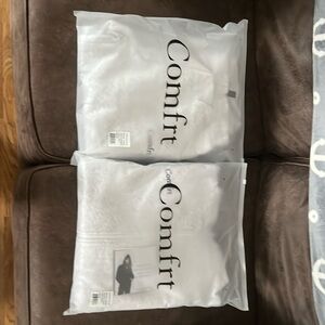 NWOT Comfort Cloud Zip sweatsuit in gray sized medium